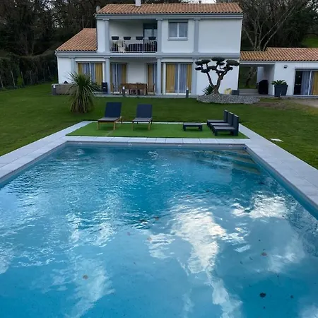 Maison De Parker Villa